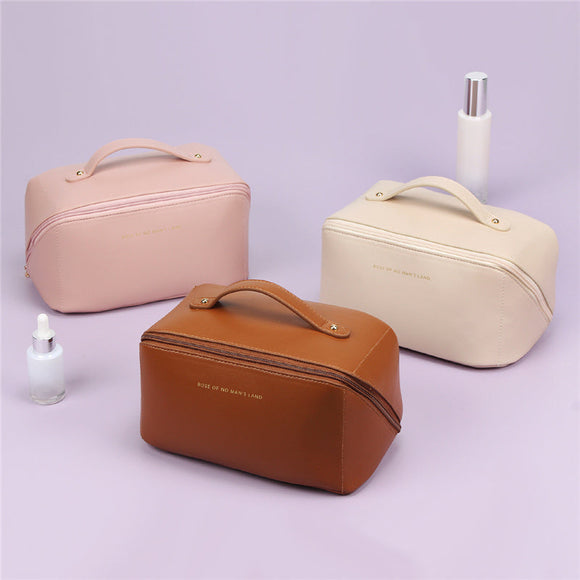 Multifunctional Travel Cosmetic Makeup Organizer Bag with Dividers